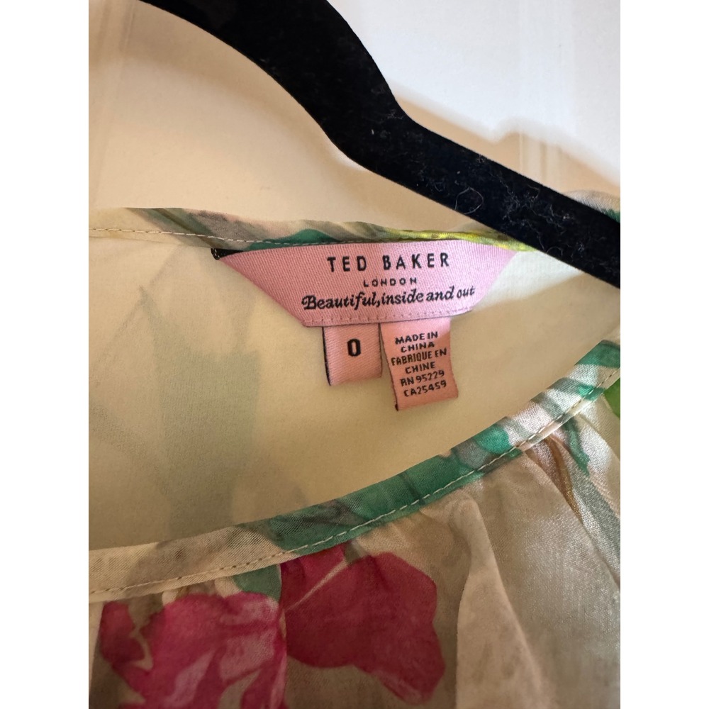 Ted Baker London Floral Print Ruffle Sleeve Blouse Top Size 2 - Picture 4 of 9